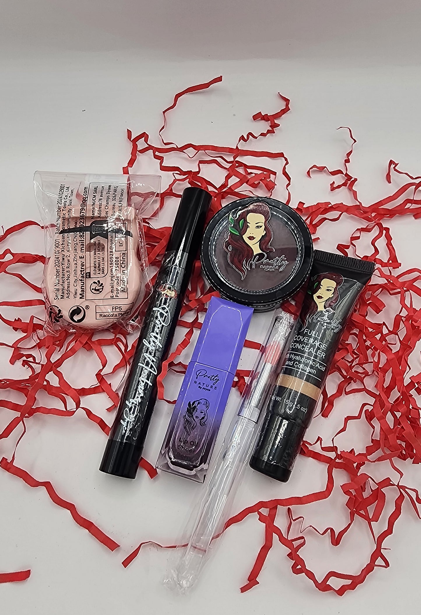 PRETTY NATURE BY JOYCE Cosmetic Makeup Gift Set (Vegan Gift) with Concealer Corrector, Lip & Cheek Balm, Waterproof Mascara extras 1 Lips oil